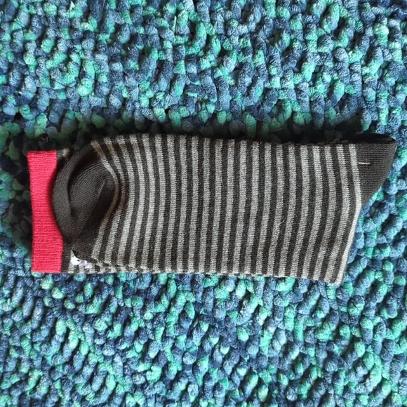 Gertex Pizza Socks - Size 7-12 - Picture 3 of 4